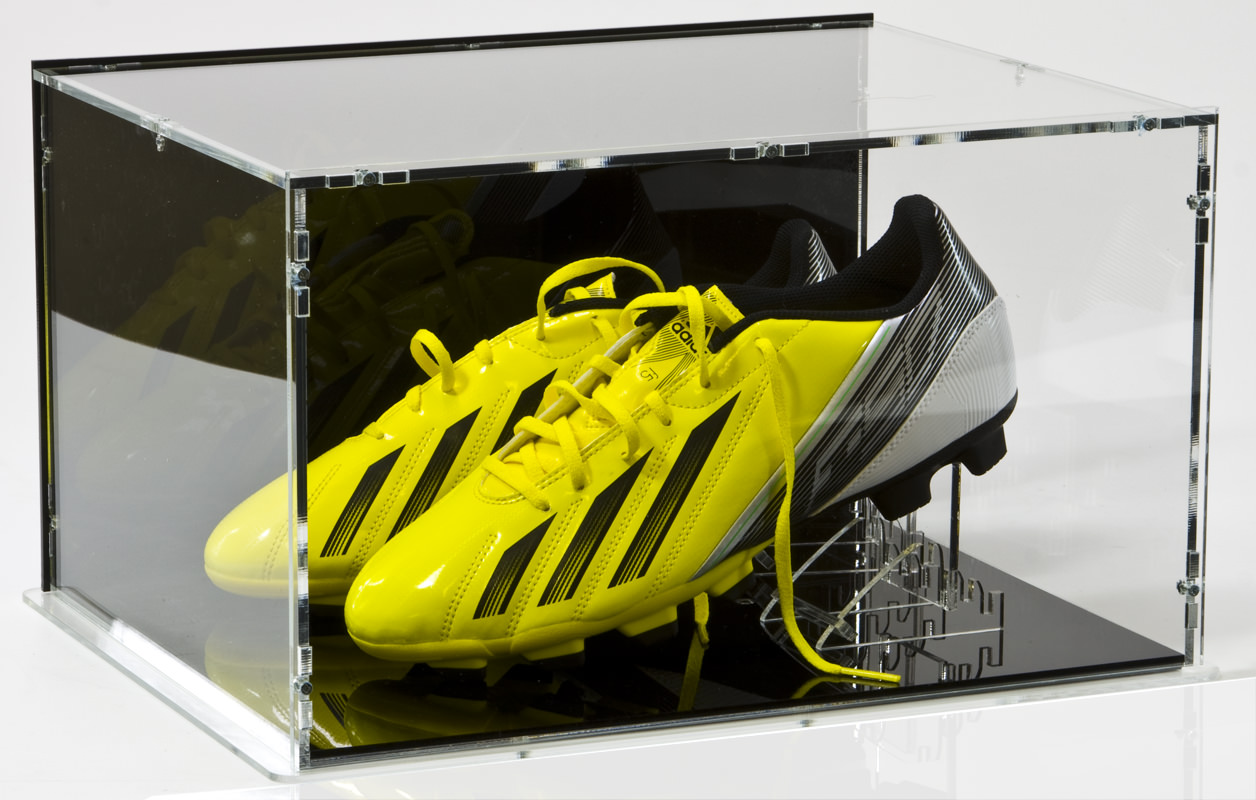Die Fussballschuhvitrine