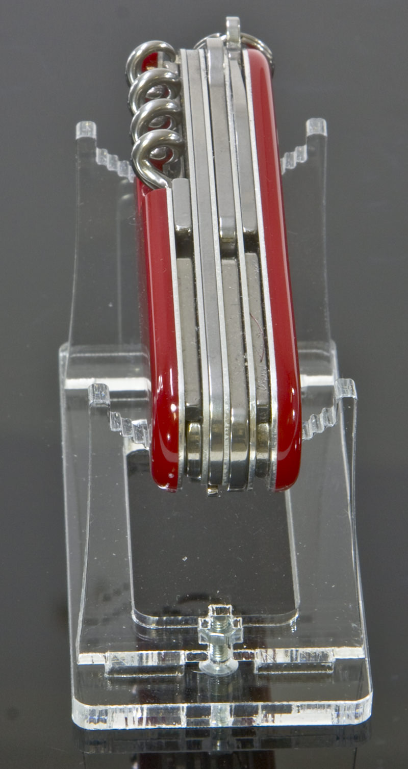 Der Taschenmesser-Ständer