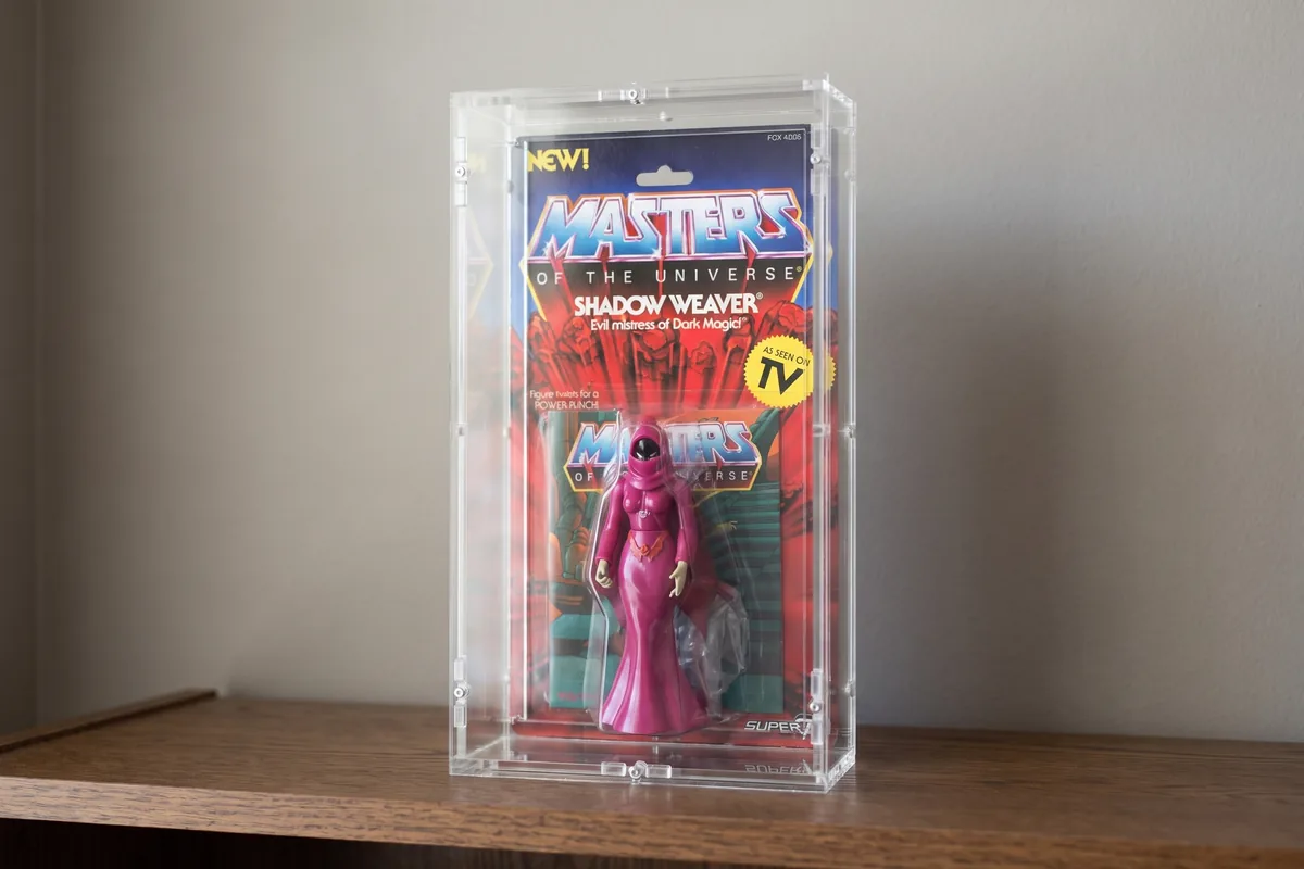 Actionfiguren-Case nach Maß um eine Figur in Originalverpackung